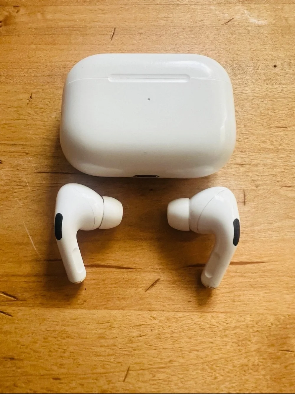Apple White AirPods Pro Earbuds and Case